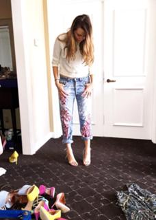 Blake Lively feet photo thumbnail