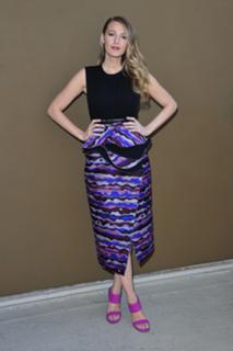 Blake Lively feet photo thumbnail