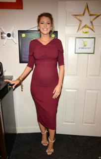 Blake Lively feet photo thumbnail