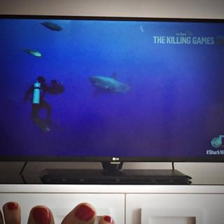 Blake Lively feet photo thumbnail