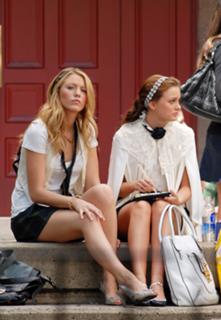 Blake Lively feet photo thumbnail