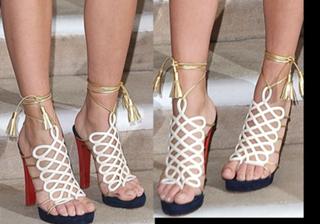 Blake Lively feet photo thumbnail
