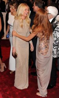 Blake Lively feet photo thumbnail