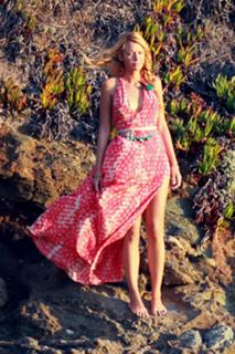 Blake Lively feet photo thumbnail