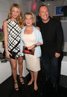 Blake Lively feet photo thumbnail