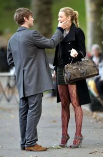 Blake Lively feet photo thumbnail