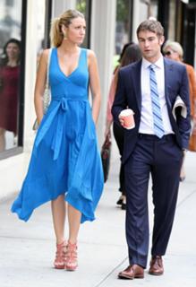 Blake Lively feet photo thumbnail