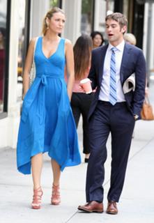 Blake Lively feet photo thumbnail