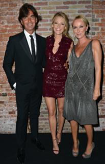 Blake Lively feet photo thumbnail