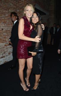 Blake Lively feet photo thumbnail