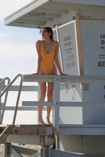 Blanca Blanco feet photo thumbnail