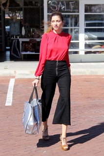 Blanca Blanco feet photo thumbnail