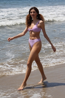 Blanca Blanco feet photo thumbnail