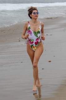 Blanca Blanco feet photo thumbnail
