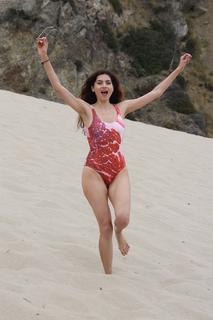 Blanca Blanco feet photo thumbnail