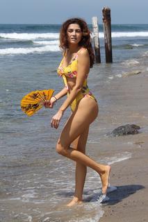 Blanca Blanco feet photo thumbnail