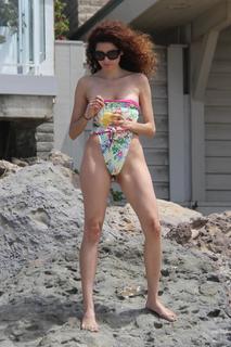 Blanca Blanco feet photo thumbnail