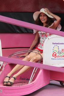 Blanca Blanco feet photo thumbnail