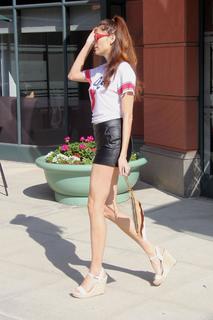 Blanca Blanco feet photo thumbnail