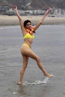 Blanca Blanco feet photo thumbnail
