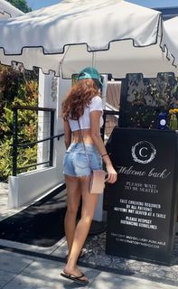 Blanca Blanco feet photo thumbnail