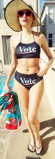 Blanca Blanco feet photo thumbnail