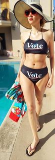 Blanca Blanco feet photo thumbnail