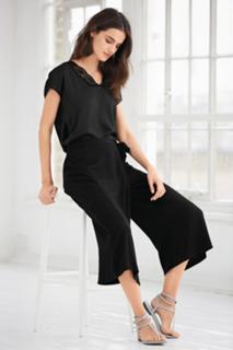 Blanca Padilla feet photo 3
