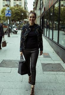 Blanca Suárez feet photo thumbnail