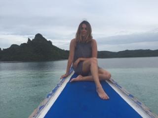 Blanca Suárez feet photo thumbnail