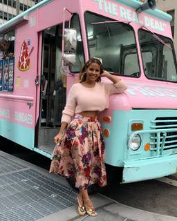 Blu Gem feet photo thumbnail