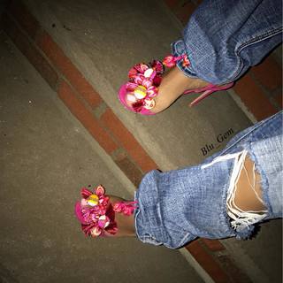 Blu Gem feet photo thumbnail