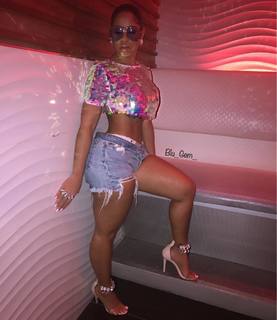 Blu Gem feet photo thumbnail