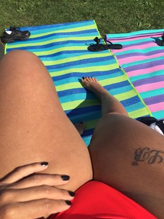 Blu Gem feet photo thumbnail