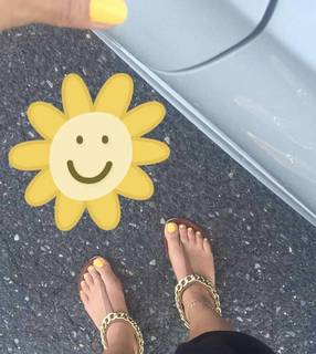 Blu Gem feet photo thumbnail