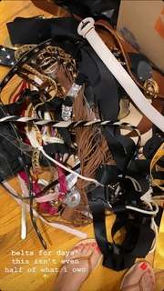 Blu Gem feet photo thumbnail