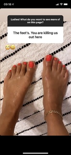 Blu Gem feet photo thumbnail
