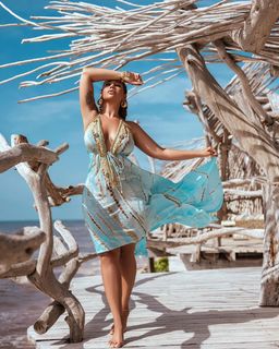 Blu Gem feet photo thumbnail