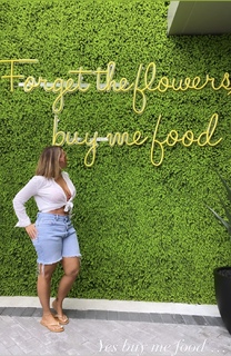 Blu Gem feet photo thumbnail