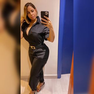 Blu Gem feet photo thumbnail