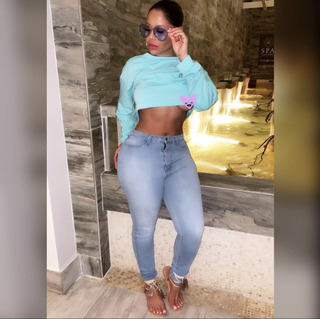 Blu Gem feet photo thumbnail