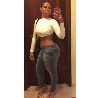 Blu Gem feet photo thumbnail