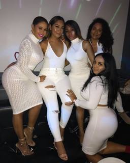 Blu Gem feet photo thumbnail