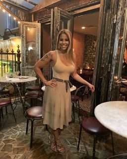 Blu Gem feet photo thumbnail