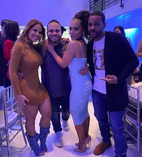 Blu Gem feet photo thumbnail