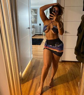 Blu Gem feet photo thumbnail