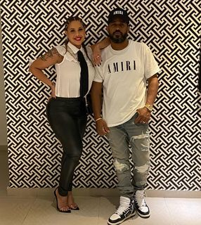 Blu Gem feet photo thumbnail