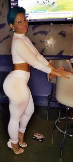 Blu Gem feet photo thumbnail