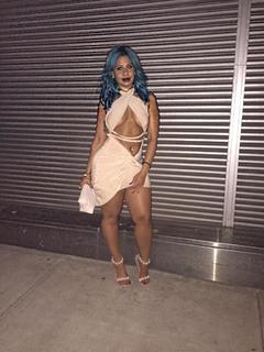 Blu Gem feet photo thumbnail