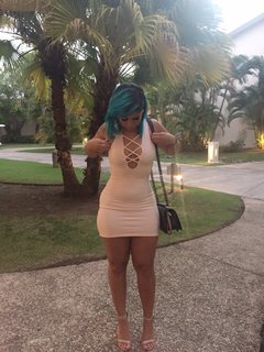 Blu Gem feet photo thumbnail